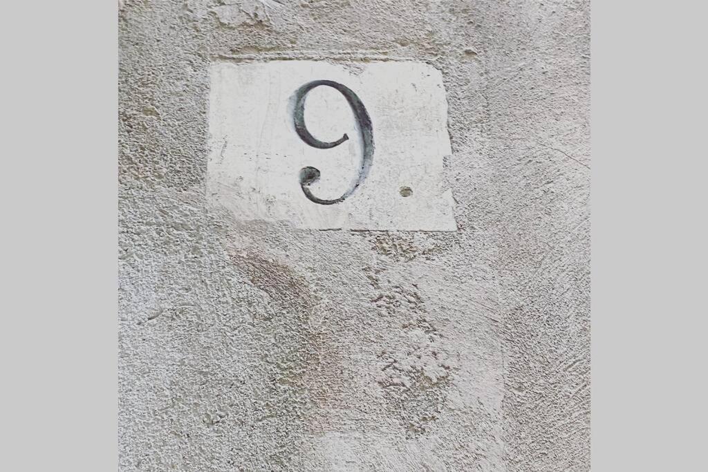 Velo Vern 1 Beautiful New Apartment 2 Bed Ensuite Girona Exterior foto