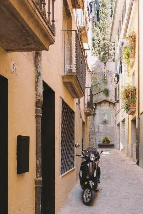 Velo Vern 1 Beautiful New Apartment 2 Bed Ensuite Girona Exterior foto